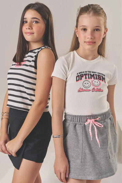 Conjunto de Blusa em Canelado Liz e Short Saia em Moletom sem Pelúcia 87210 Lilimoon Teen Menina