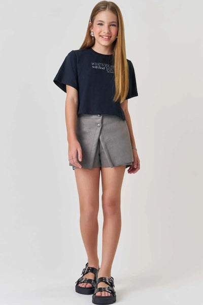 Conjunto Teen Menina Blusa Boxy Over em Meia Malha e Short Saia em Suede Twill 81985 Vic&Vicky