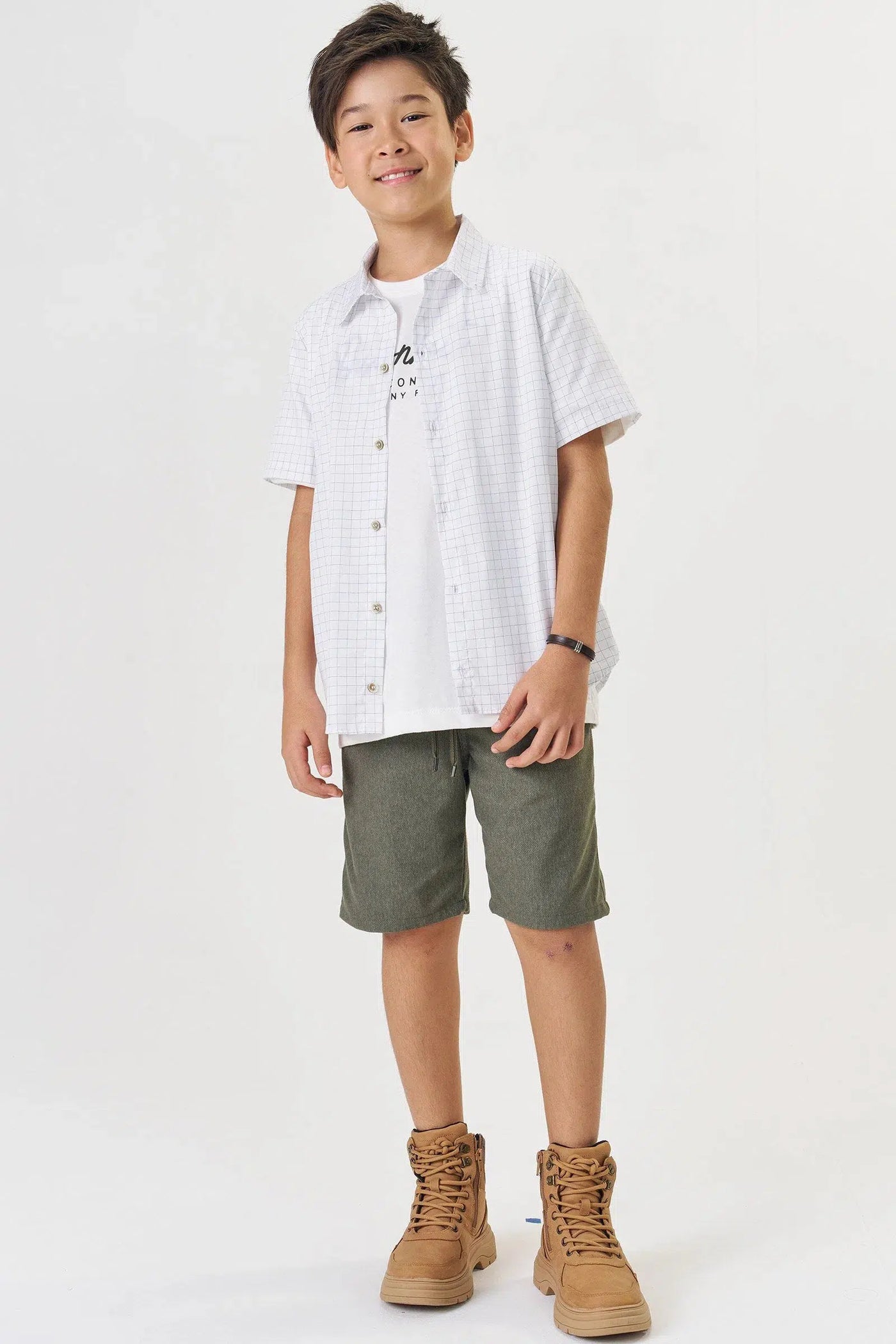 Trio Teen Menino de Camisa Xadrez Camiseta em Meia Malha e Bermuda em Cotton Jeans com Elastano 82084 Johnny Fox